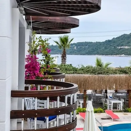 Beyaz Hotel Göltürkbükü