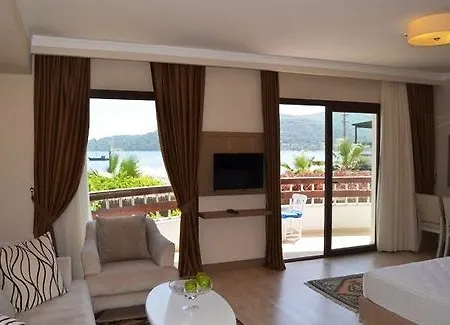 Beyaz Hotel