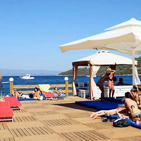 Hotel Beyaz 5*