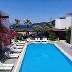 Beyaz Hotel