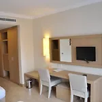 Beyaz Hotel