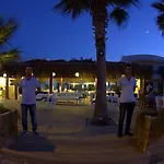 Beyaz Hotel