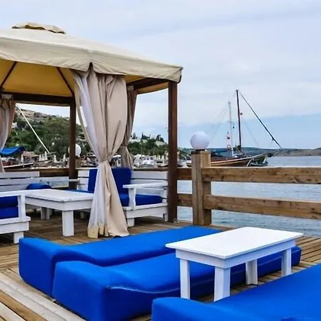 Beyaz Hotel Golturkbuku