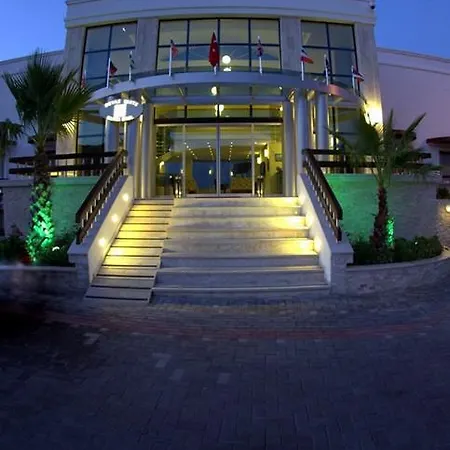 Beyaz Hotel Golturkbuku