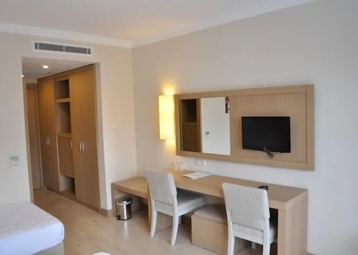 Beyaz Hotel